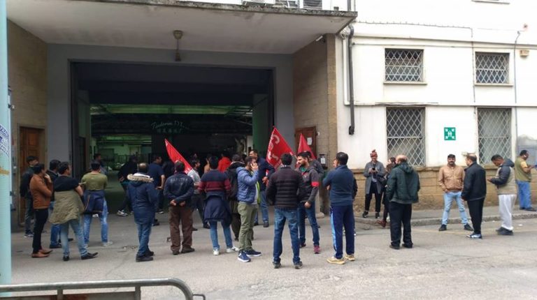 Prato Tintoria Dl Dopo Le Botte E Gli Arresti Riprende Lo Sciopero