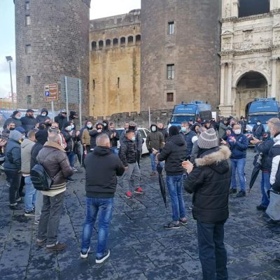 disoccupati napoli maschio angioino