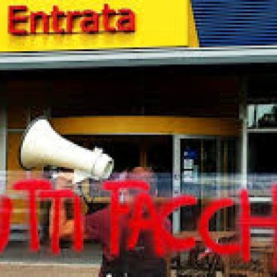 ikea siamo tutti facchini