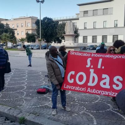 latina protesta prefettura