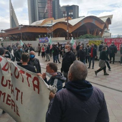 napoli disoccupati arresto