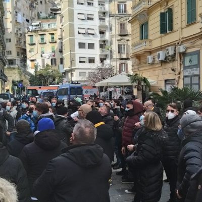 napoli disoccupati de magistri