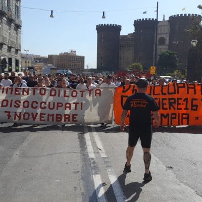 napoli disoccupati vele scampia