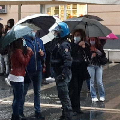 napoli polizia operatori sociosanitari